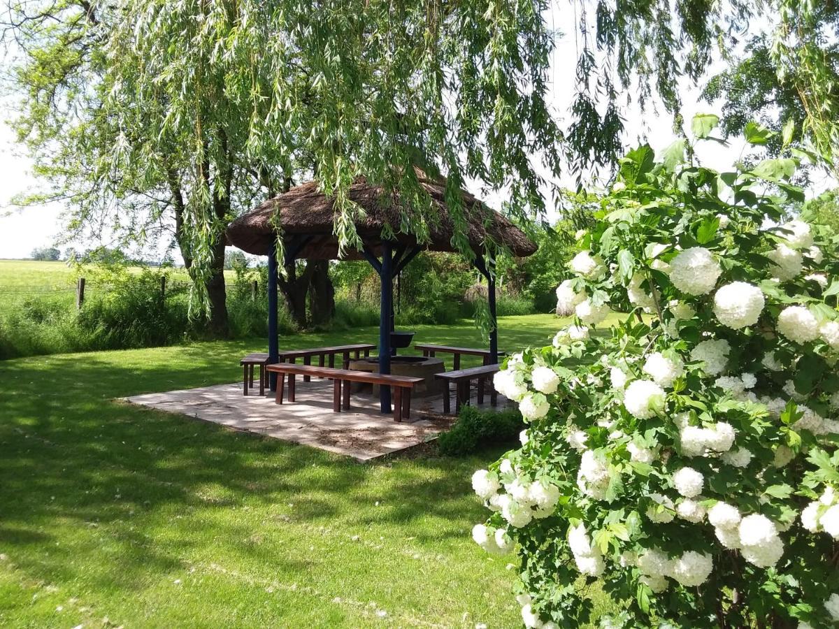 Herberg Tisza Tiszabábolna Exterior photo